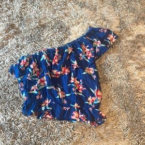 NWT AMERICAN EAGLE ONE SHOULDER TOP